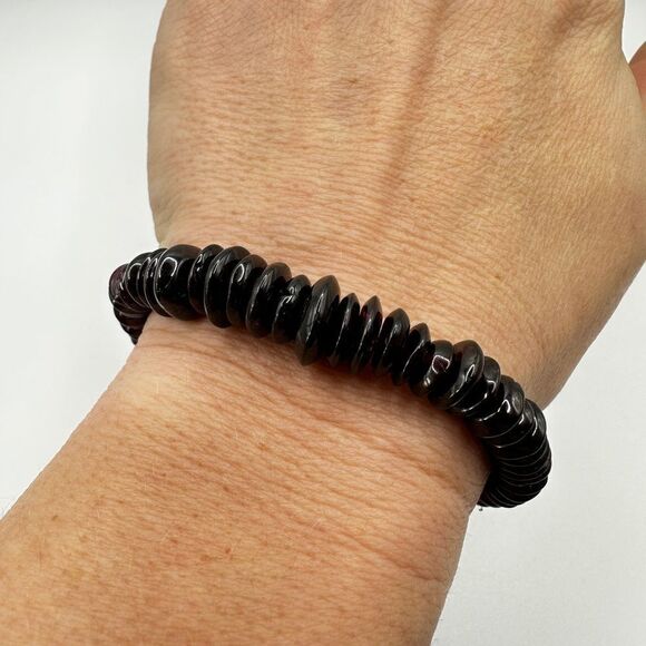 Genuine graduated garnet disk beaded stretchy bracelet!! - Picture 4 of 9